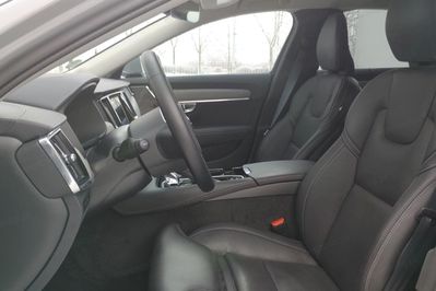 Volvo V90 T6 AWD Plug-In Hybrid Plus Bright aut