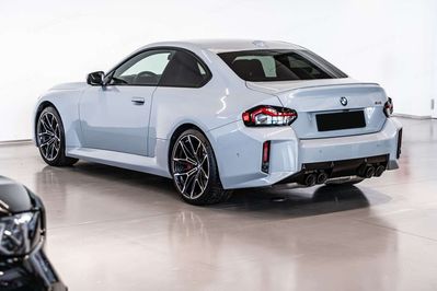 BMW Seria 2 M2