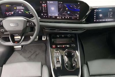 Audi A5 e-Hybrid quattro Avant