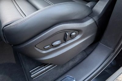 Porsche Cayenne Coupe S E-Hybrid Black Edition