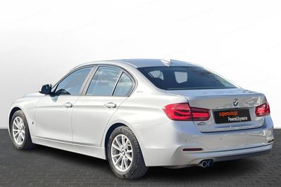 BMW Seria 3 330e iPerformance Advantage