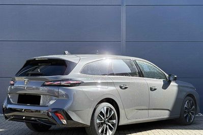 Peugeot 308 Allure S&S e-DCS6 1.2 mHEV