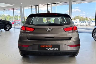 Hyundai i30 1.5 DPI Classic +