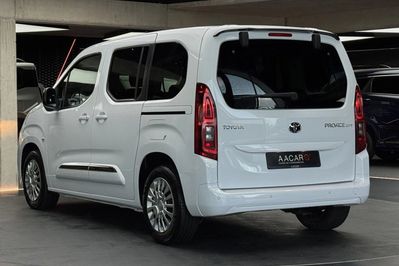 Toyota Proace City Verso 1.5 d-4D Business