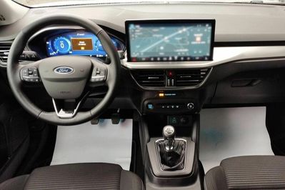 Ford Focus 1.0 Ecoboost Mhev Titanium x