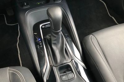 Toyota Corolla Executive 2.0 Hybrid Dynamic Force