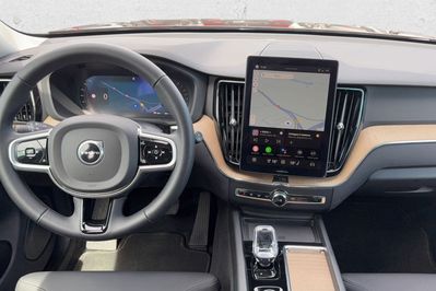 Volvo XC60 B5 B AWD Plus Bright aut
