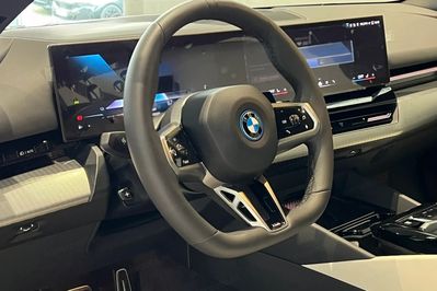 BMW Seria 5 530e xDrive M Sport