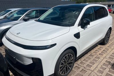 Leapmotor B10 Design Hybrid EV 18,8 kWh