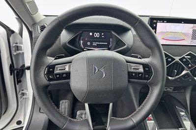 DS DS3 Crossback Performance Line 1.2 Hybrid DCT