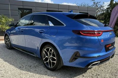 Kia ProCeed 1.5 t-Gdi Gt Line Dct