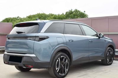 Peugeot 5008 GT e-DCS7 1.6 PHEV