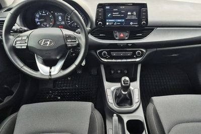 Hyundai i30 1.5 T-GDI Modern