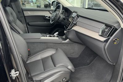 Volvo XC90 B5 B AWD Plus Bright 7OS