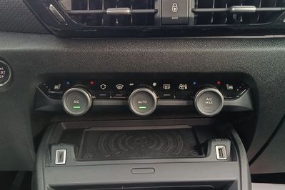Citroen C4 X 1.2 Puretech Shine Pack S&S EAT8