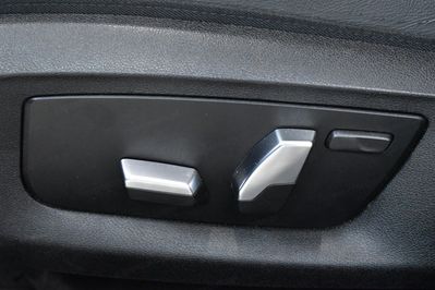 BMW Seria 5 520d xDrive M Sport mHEV aut