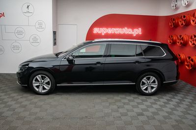 Volkswagen Passat 2.0 TSI Elegance DSG
