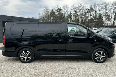 Peugeot Traveller 2.0 Business VIP