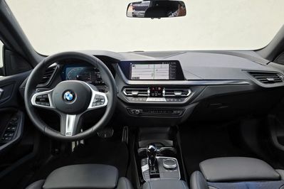 BMW Seria 2 Gran Coupe 218i M Sport