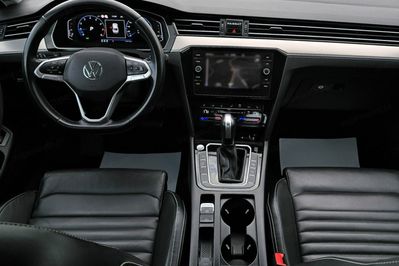 Volkswagen Passat 1.5 TSI EVO Elegance DSG