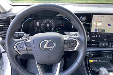Lexus NX 350h Elegance 2WD