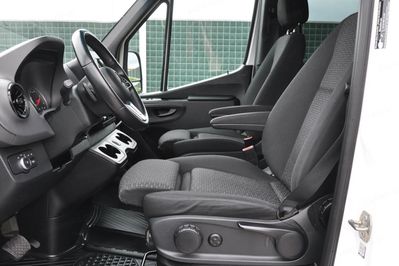 Mercedes Sprinter Standard Pro 9G-Tronic