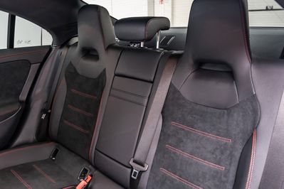 Mercedes CLA 220 4-Matic AMG Line