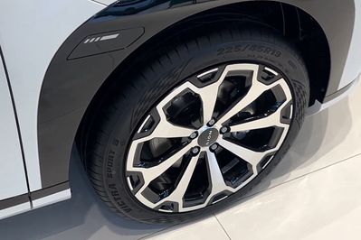 Gac AION V Luxury