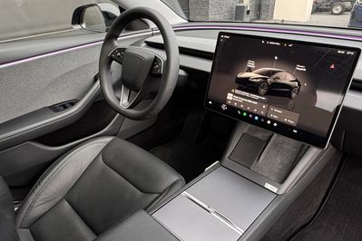 Tesla Model 3 Long Range RWD