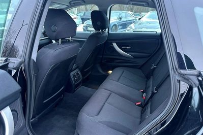 BMW Seria 3 Gran Turismo 320i Advantage