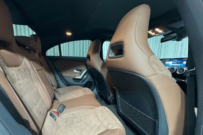 Mercedes CLA 200 AMG Line