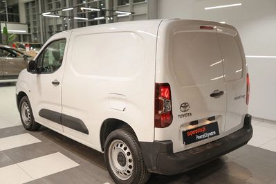 Toyota Proace City Standard