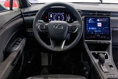 Lexus LBX Hybrid