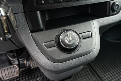 Opel Vivaro Extra Long L2H1 Enjoy A8