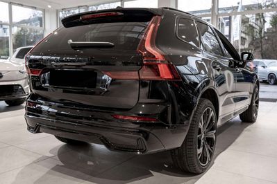 Volvo XC60 B5 AWD Ultra Black Edition