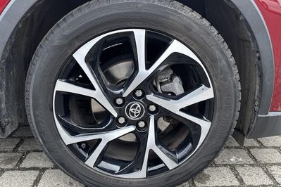 Toyota C-HR 1.8 Hybrid Selection