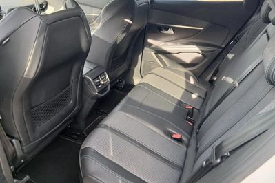 Peugeot 3008 1.6 PureTech Hybrid PHEV Allure S&S EAT8