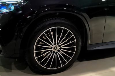 Mercedes GLC 200 4-Matic AMG Line