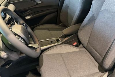 Renault Clio Evolution 1.8 E-TECH Full Hybrid