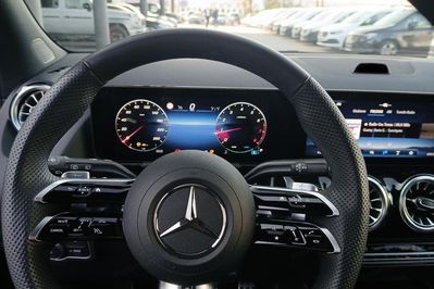 Mercedes GLA 200 AMG Line