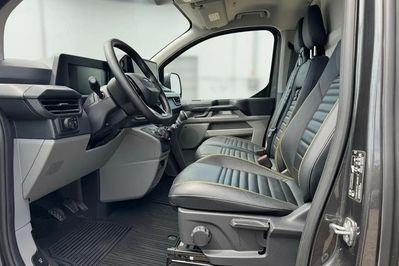 Ford Transit Custom 320 L2H1 Trail