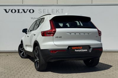 Volvo XC40 B3 Plus Dark