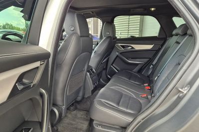 Jaguar F-Pace 2.0 D200 AWD R-Dynamic SE