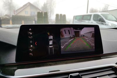 BMW Seria 5 530i xDrive M Sport