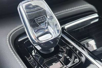 Volvo V60 T6 AWD Plug-In Hybrid Ultra Bright aut