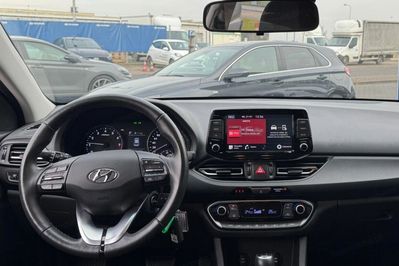 Hyundai i30 1.0 T-GDI Smart DCT