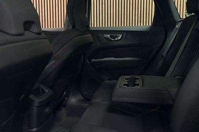 Volvo XC60 B5 AWD Plus Bright