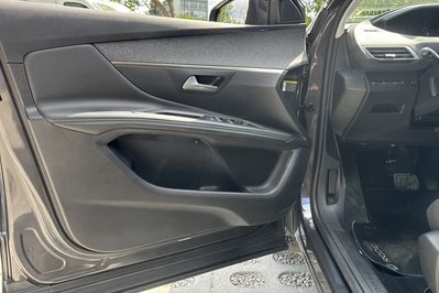 Peugeot 3008 Allure Pack 1.2 PureTech  S&S EAT8
