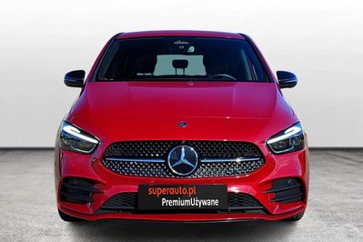 Mercedes B Klasa 220 4MATIC AMG Line