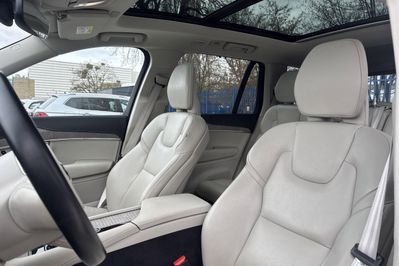 Volvo XC90 B5 D AWD Plus Bright